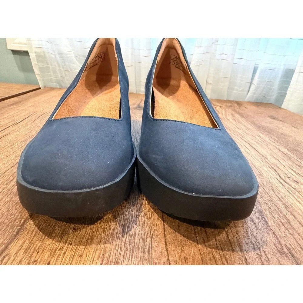 Vionic Navy Blue Wedge Flats
